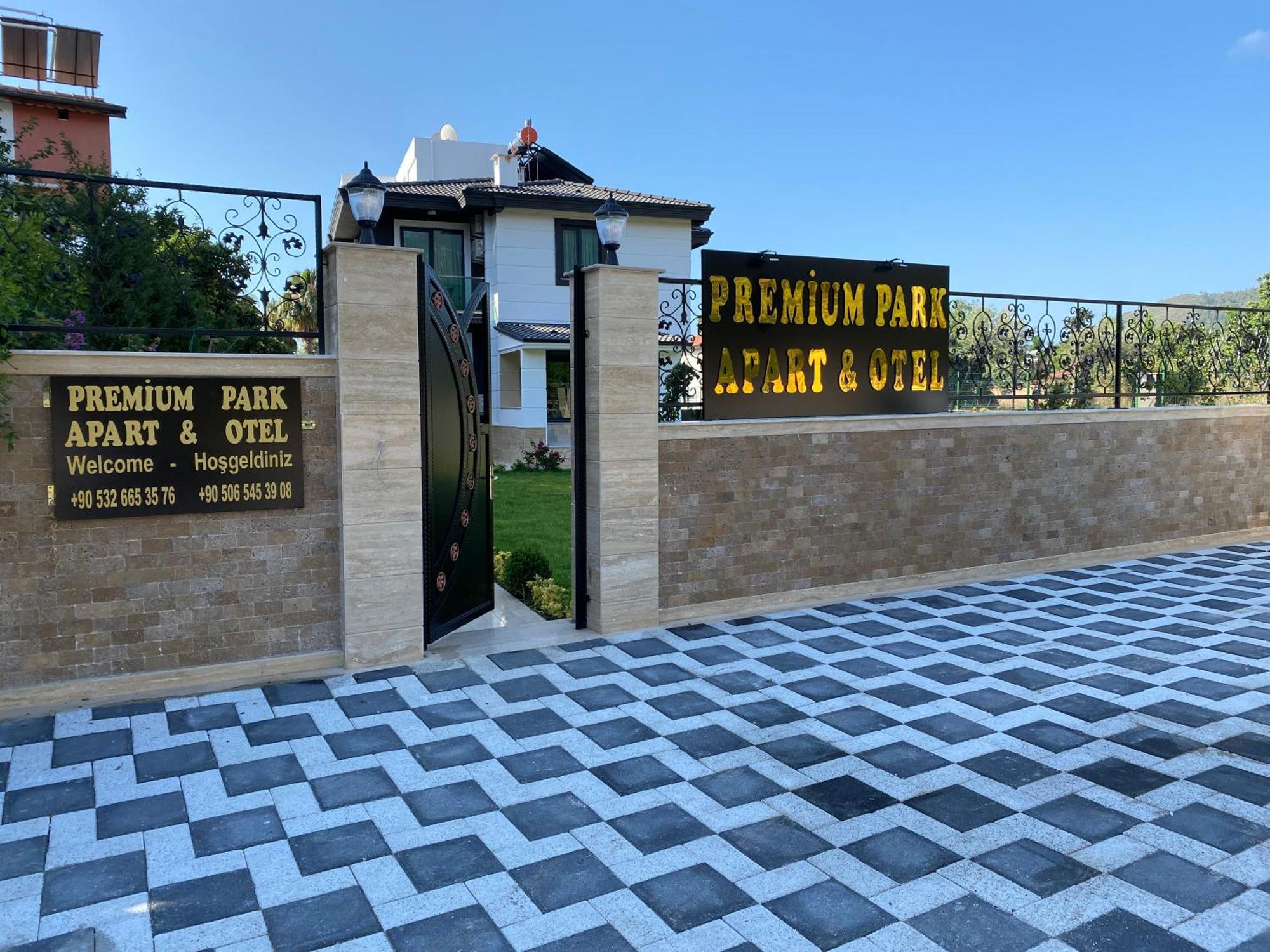 Premium Park *