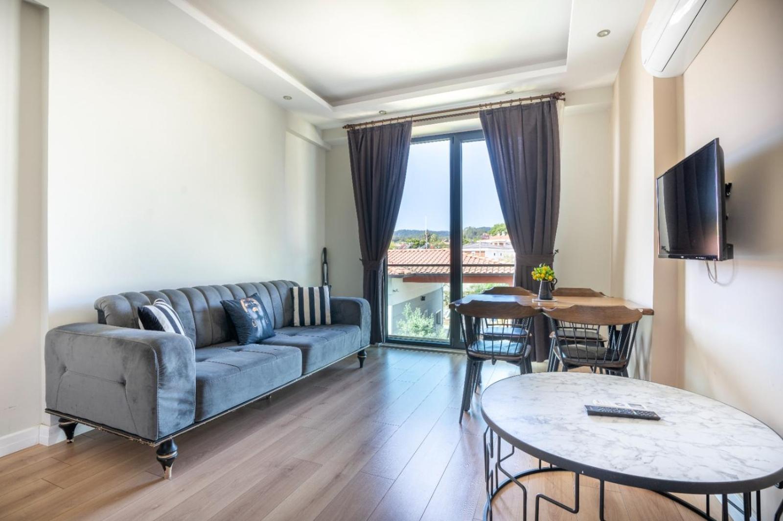 Aparthotel Premium Park *